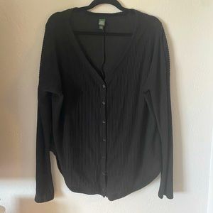 Soft and stretchy black sweater